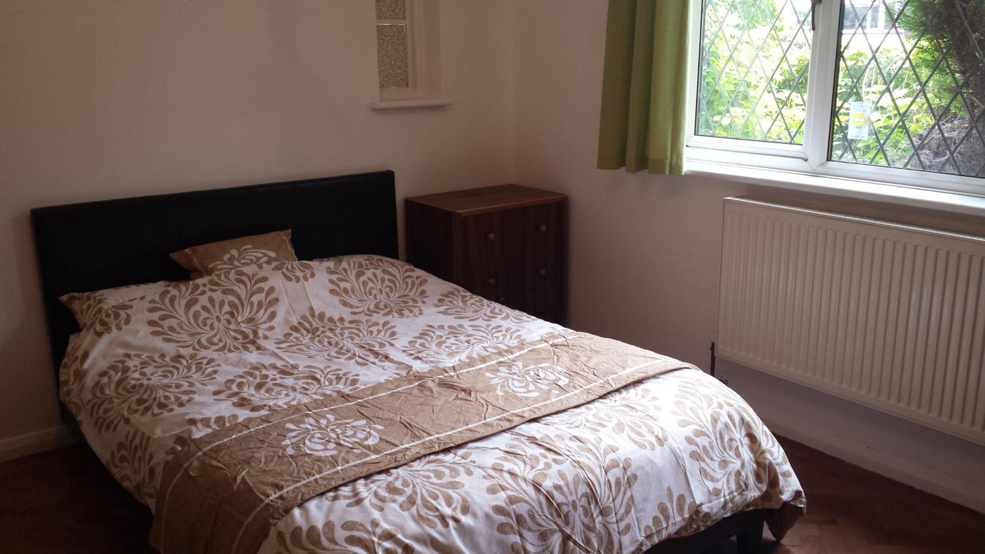 Oyo Guest House Ellipse Whetstone Kültér fotó