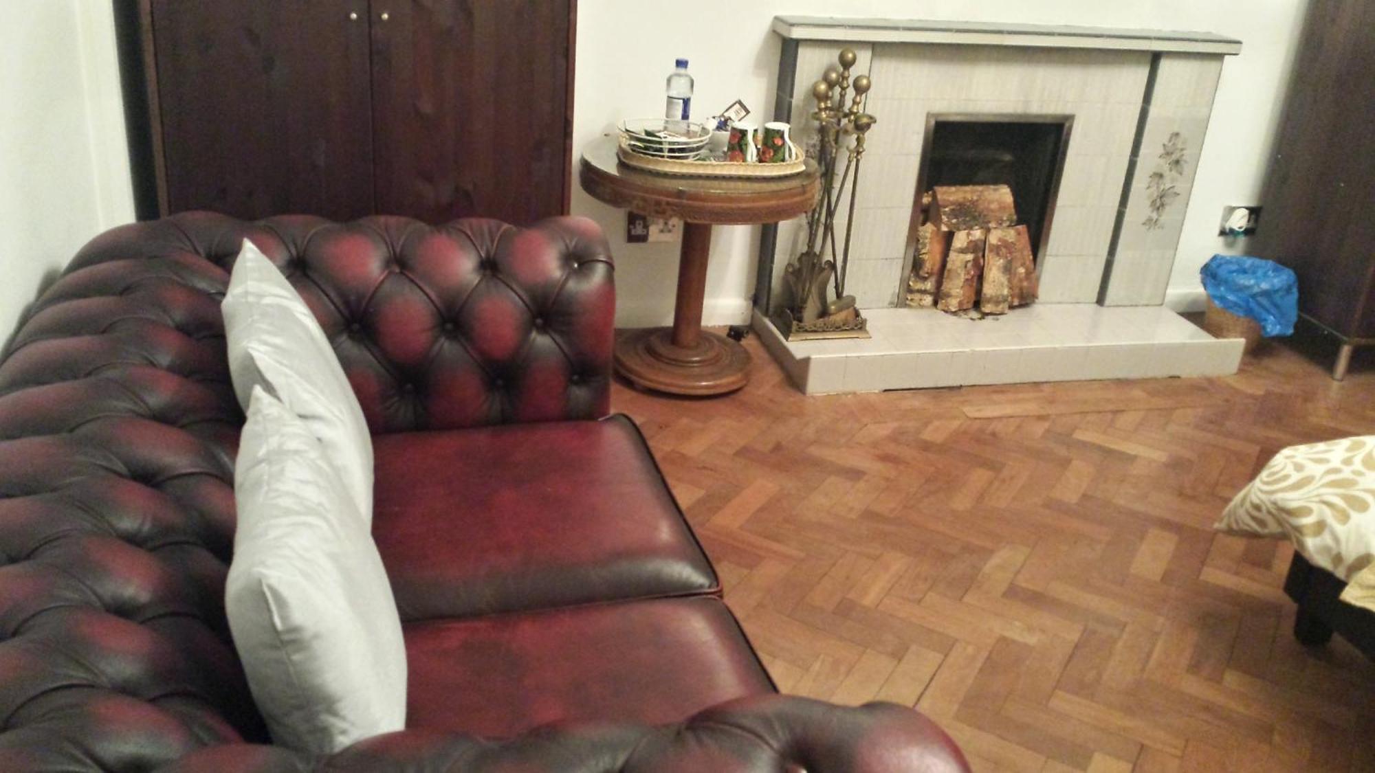 Oyo Guest House Ellipse Whetstone Kültér fotó